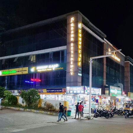 Js Grand Residency Hotel Palakkad Eksteriør billede